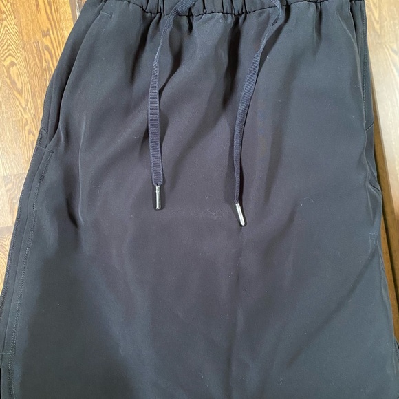 On the Fly lululemon skirt size 2 NWOT - Picture 5 of 6